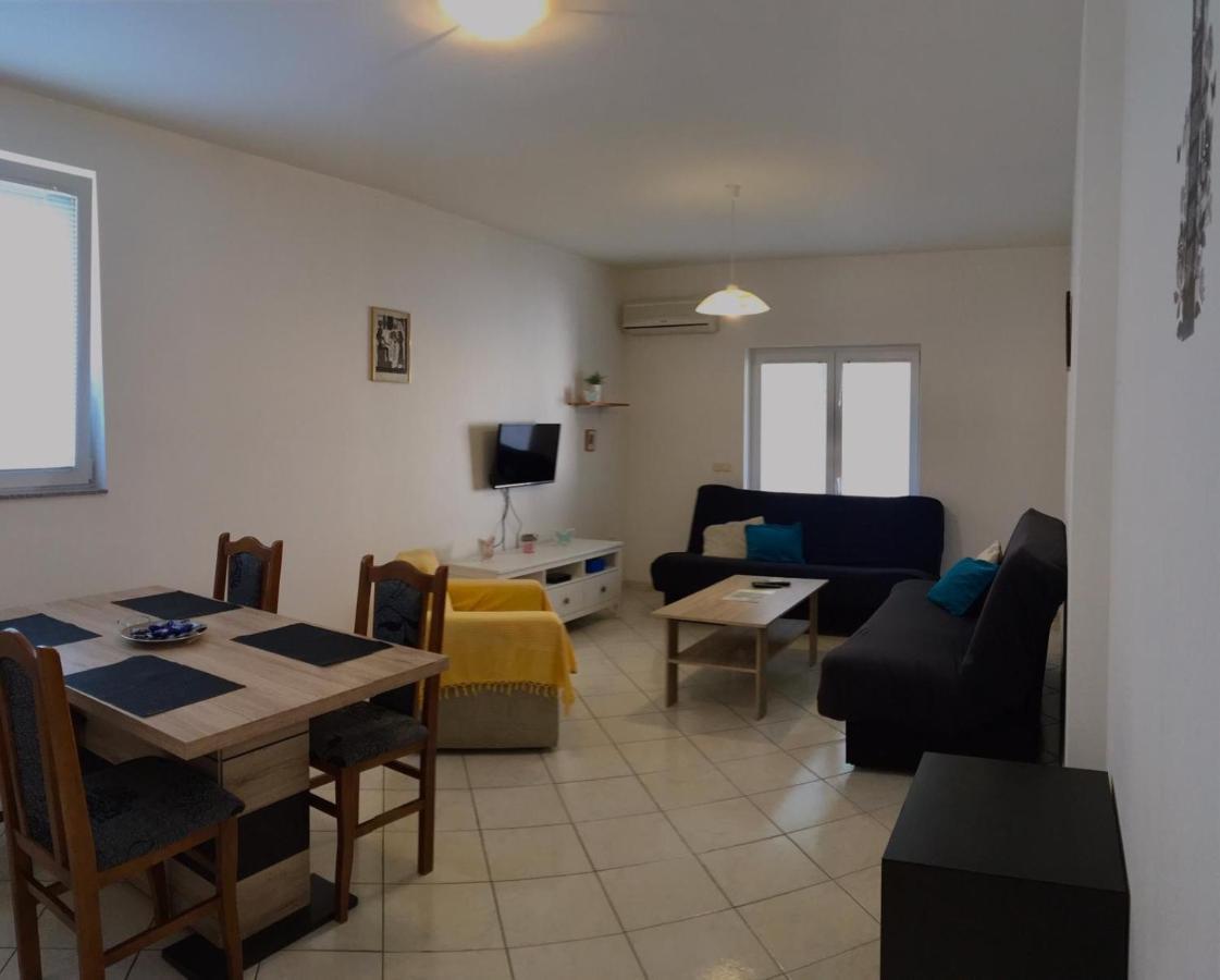 Apartment Mia Turudic Dramalj Εξωτερικό φωτογραφία